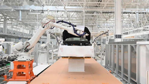 中国一汽红旗繁荣工厂 抢占新能源汽车行业制高点，争当红旗高品质产品智造者